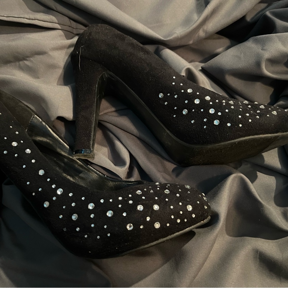 Liz Cole high heal studded shoes